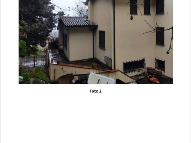 Villa Indipendente in vendita a Santa Lucia, Prato