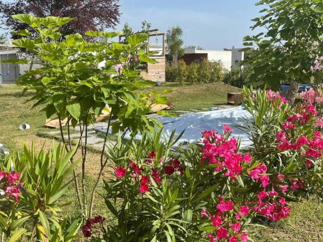 Villa Indipendente in vendita a Galcetello e Villa Fiorita, Prato