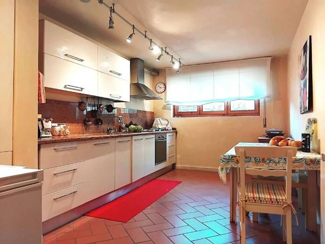 Villa Indipendente in vendita a San Paolo, Prato