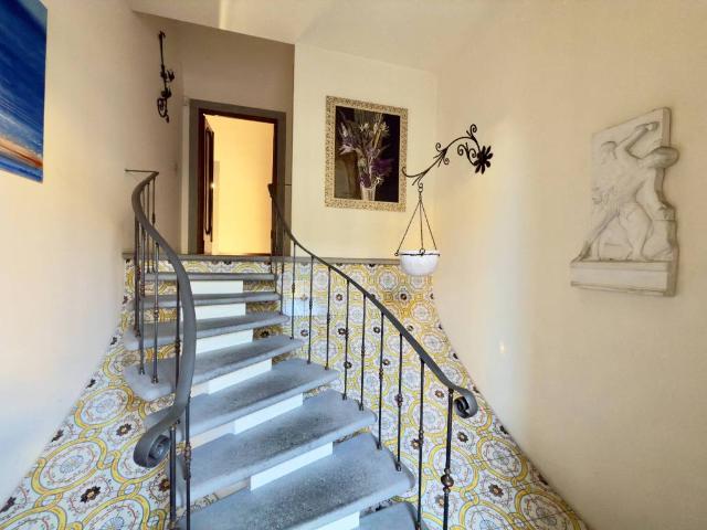 Villa Indipendente in vendita a I lecci, Prato