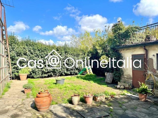 Villa Indipendente in vendita a Sant'Ippolito, Prato