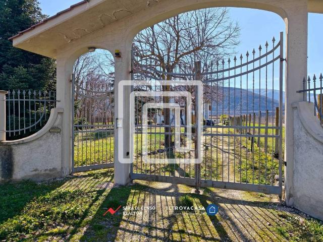 Villa Indipendente in vendita a Pratola Peligna, Abruzzo