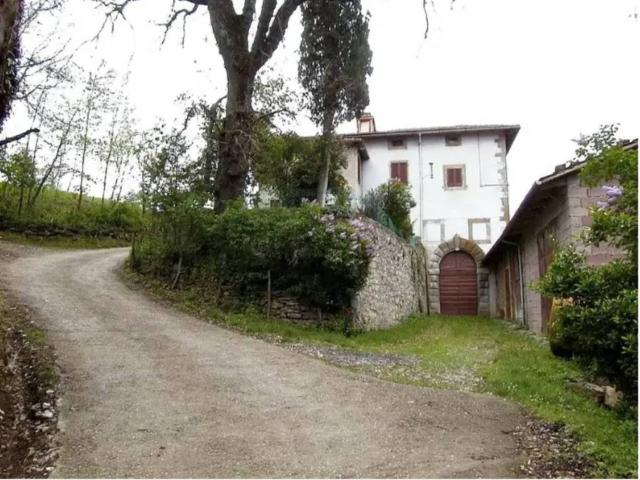 Villa Indipendente in vendita a Pratovecchio Stia, Pratovecchio