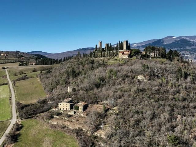 Villa Indipendente in vendita a Pratovecchio Stia, Pratovecchio
