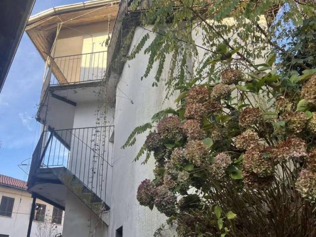 Villa Indipendente in vendita a Burocco, Pray