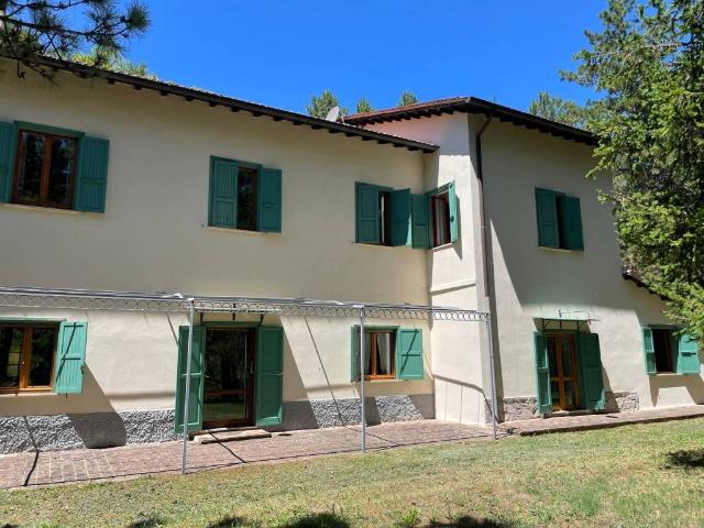 Villa Indipendente in vendita a Preci, Umbria