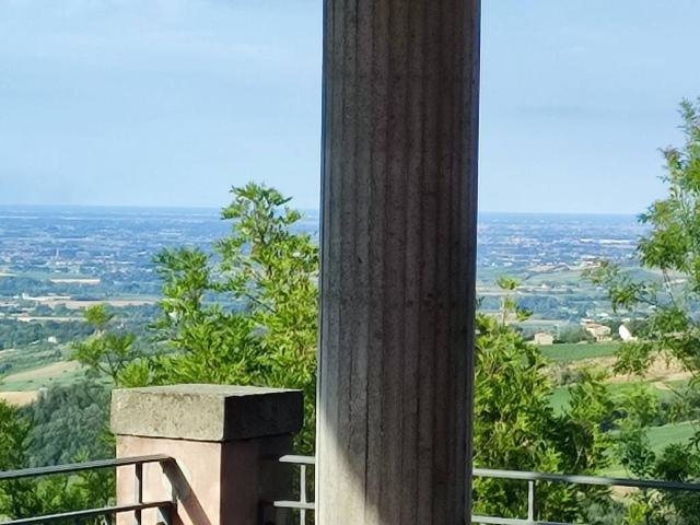 Villa Indipendente in vendita a Unione di Comuni della Romagna Forlivese, Meldola