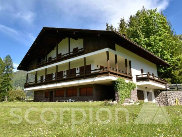 Villa Indipendente in vendita a Comunità territoriale della Val di Fiemme, Predazzo