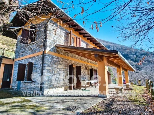 Villa Indipendente in vendita a Predore, Lombardia
