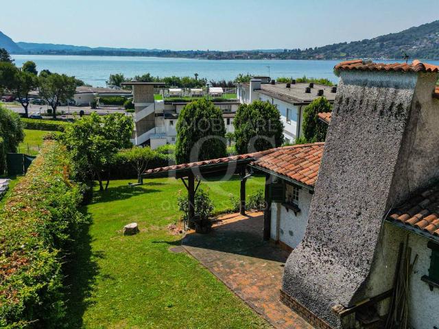 Villa Indipendente in vendita a Predore, Lombardia