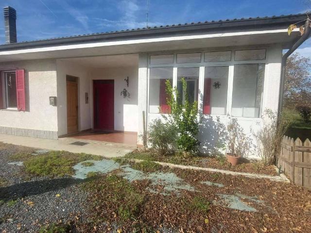 Villa Indipendente in vendita a Piemonte, Alessandria