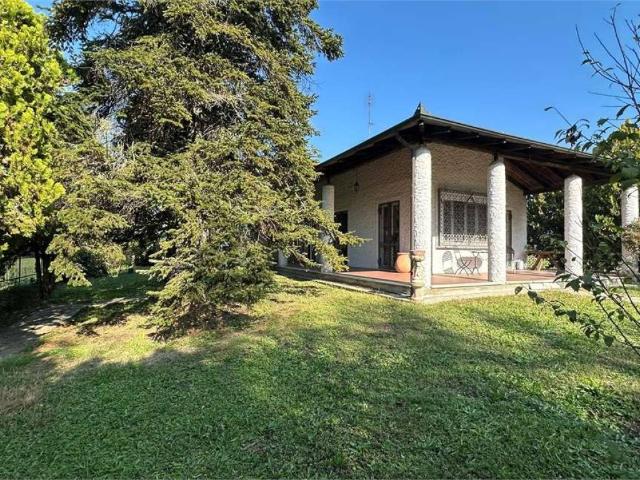 Villa Indipendente in vendita a Piemonte, Alessandria