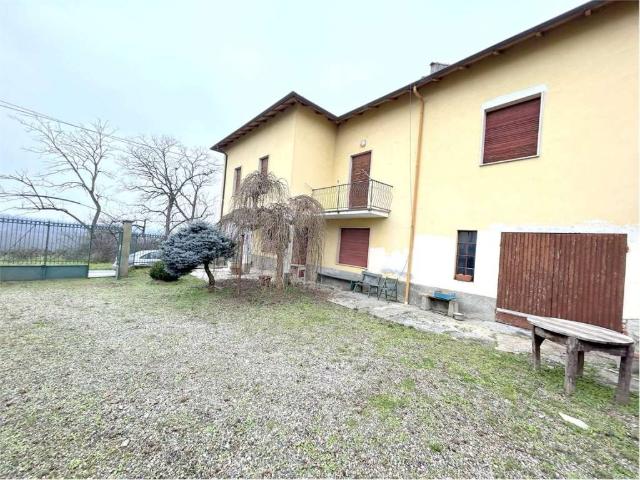 Villa Indipendente in vendita a Piemonte, Alessandria