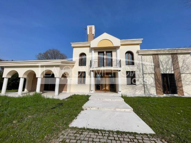 Villa Indipendente in vendita a Preganziol, Veneto