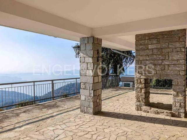 Villa Indipendente in vendita a Pollino, Piemonte