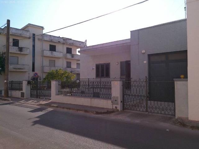 Villa Indipendente in vendita a Presicce, Puglia