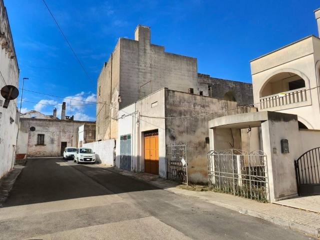 Villa Indipendente in vendita a Puglia, Lecce