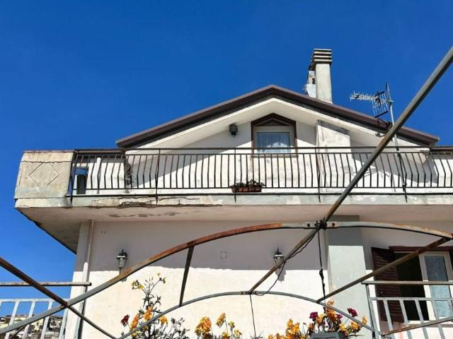 Villa Indipendente in vendita a Prignano Cilento, Campania