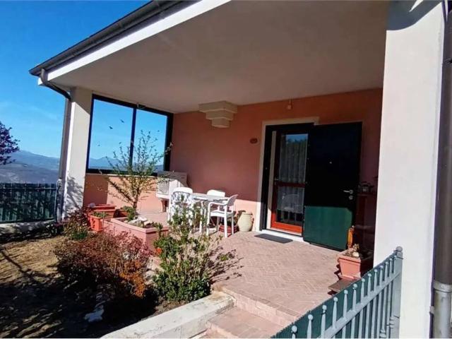 Villa Indipendente in vendita a Unione dei comuni del Distretto Ceramico, Prignano Sulla Secchia