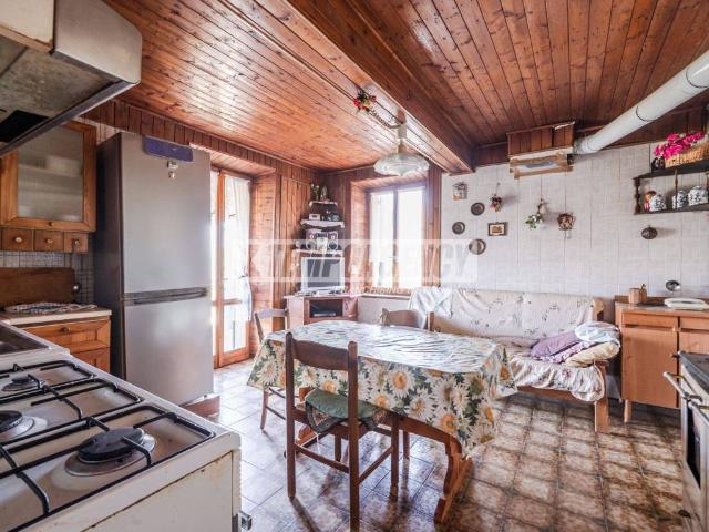 Villa Indipendente in vendita a Unione dei comuni del Distretto Ceramico, Prignano Sulla Secchia