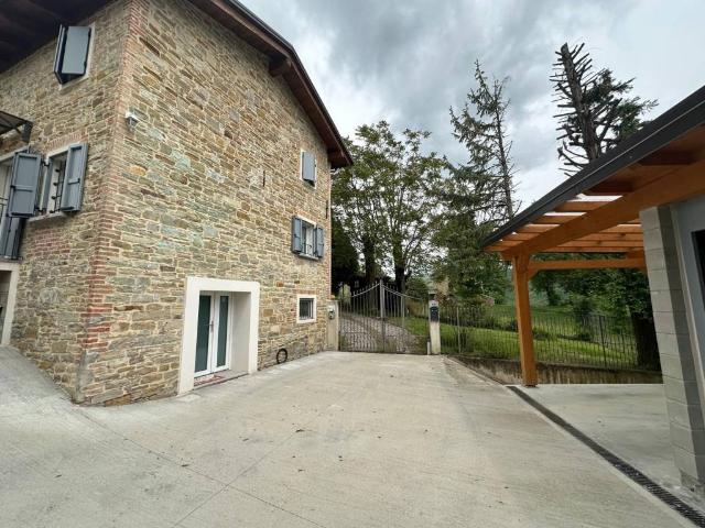 Villa Indipendente in vendita a Unione dei comuni del Distretto Ceramico, Prignano Sulla Secchia