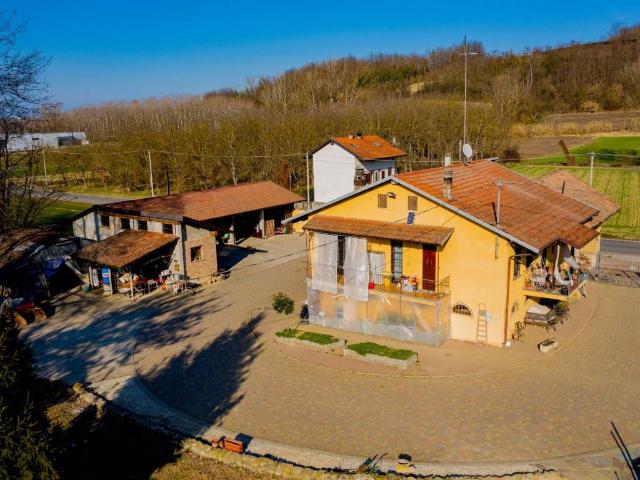 Villa Indipendente in vendita a Piemonte, Cuneo