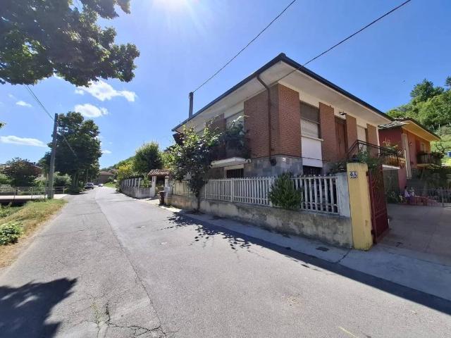 Villa Indipendente in vendita a Piemonte, Cuneo