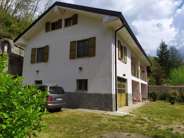 Villa Indipendente in vendita a Piemonte, Cuneo