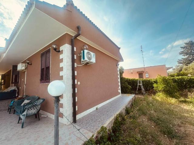 Villa Indipendente in vendita a Priolo Gargallo, Sicilia