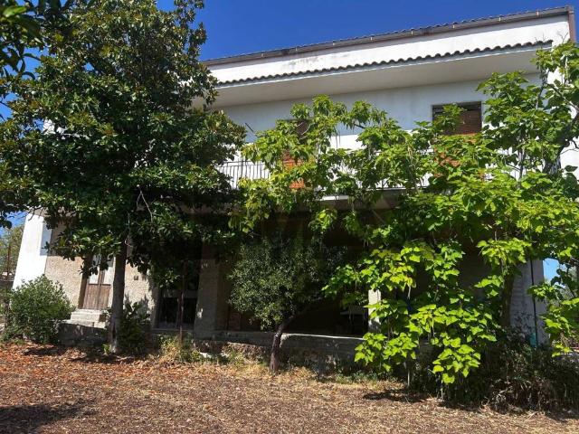 Villa Indipendente in vendita a Priolo Gargallo, Sicilia