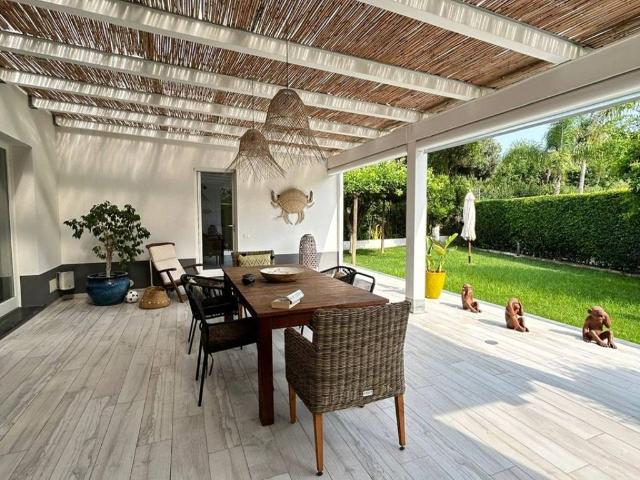 Villa Indipendente in vendita a Corricella, Procida