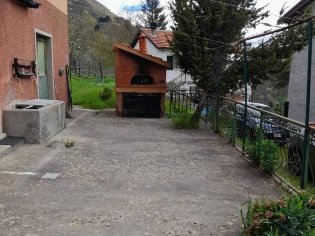 Villa Indipendente in vendita a Propata, Liguria