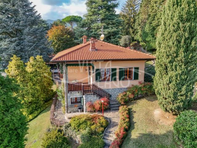 Villa Indipendente in vendita a Proserpio, Lombardia