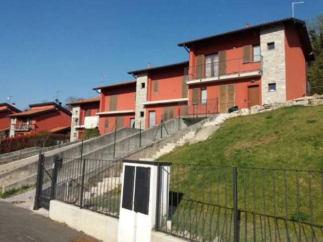 Villa Indipendente in vendita a Proserpio, Como