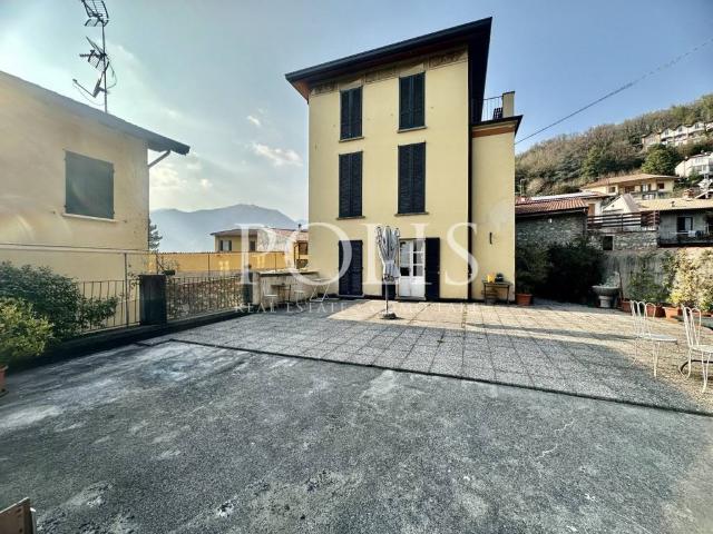 Villa Indipendente in vendita a Proserpio, Lombardia