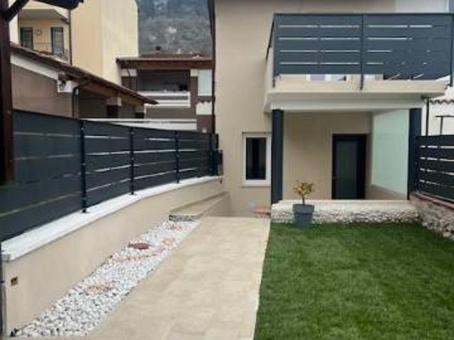 Villa Indipendente in vendita a Provaglio D'iseo, Lombardia