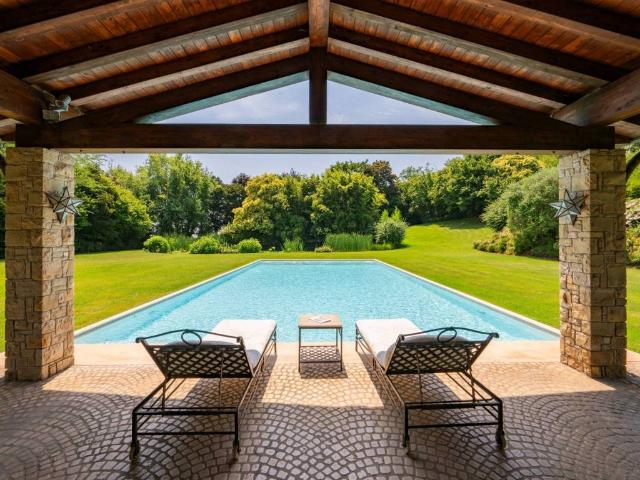 Villa Indipendente in vendita a Provaglio D'iseo, Lombardia