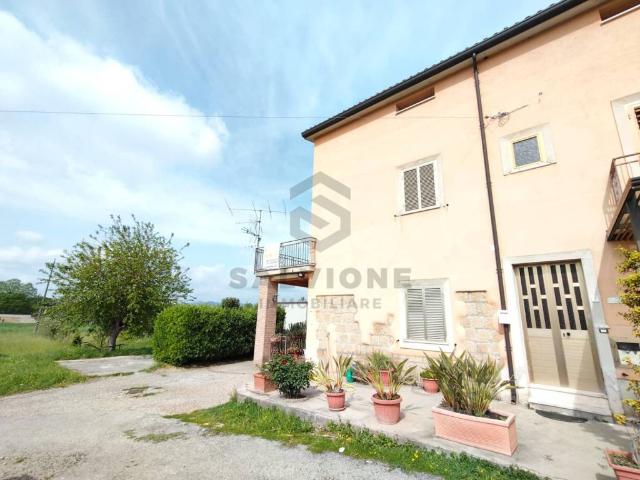 Villa Indipendente in vendita a Puglianello, Campania