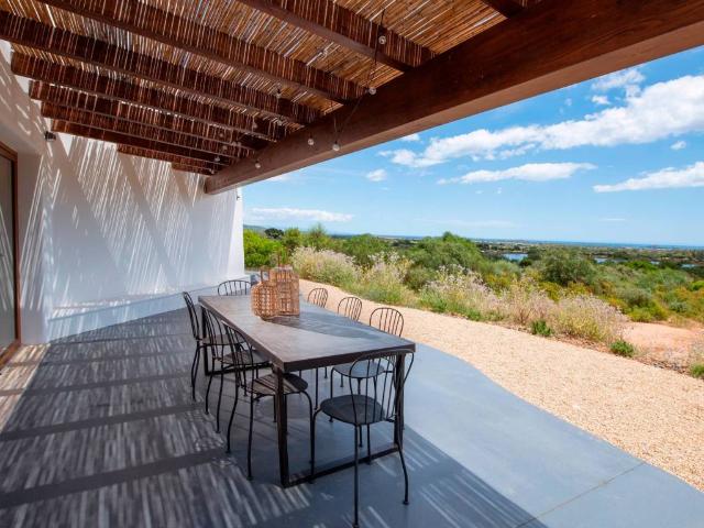 Villa Indipendente in vendita a Pula, Sardigna/Sardegna