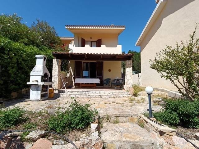Villa Indipendente in vendita a Pula, Sardigna/Sardegna