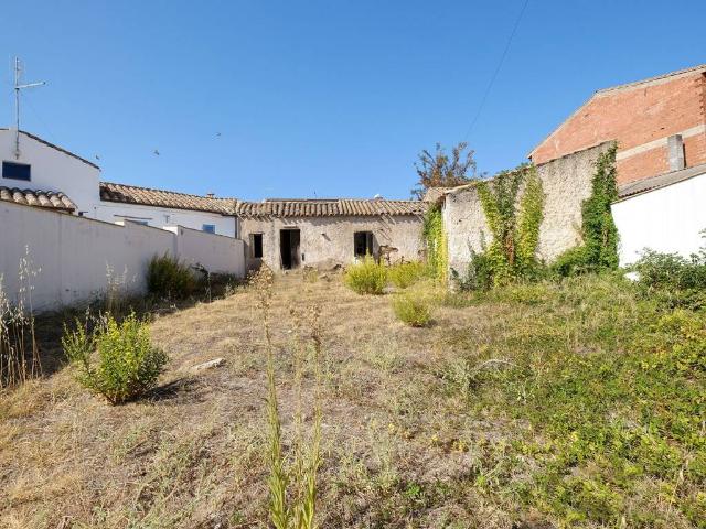 Villa Indipendente in vendita a Pula, Sardigna/Sardegna