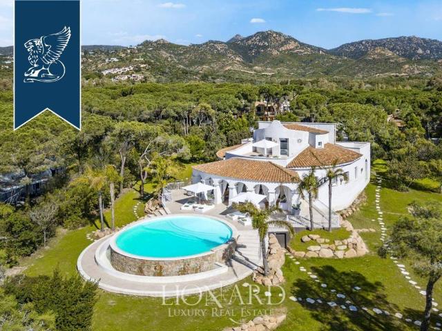 Villa Indipendente in vendita a Pula, Sardigna/Sardegna