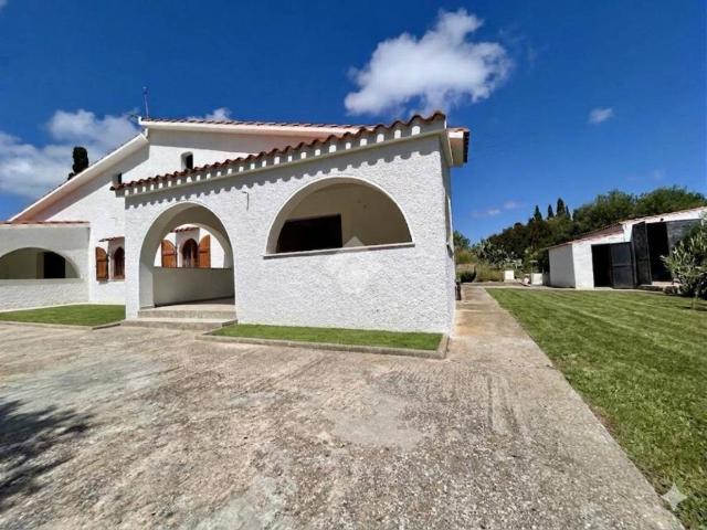 Villa Indipendente in vendita a Pula, Sardigna/Sardegna