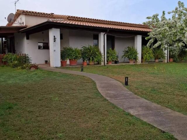 Villa Indipendente in vendita a S'Orecanu II, Pula