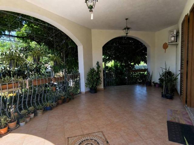 Villa Indipendente in vendita a Pula, Sardigna/Sardegna