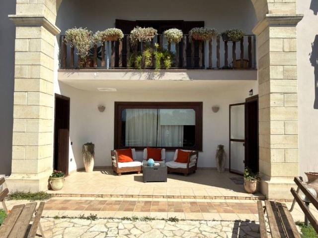 Villa Indipendente in vendita a Pula, Sardigna/Sardegna