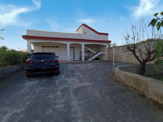 Villa Indipendente in vendita a Le Canne, Pulsano