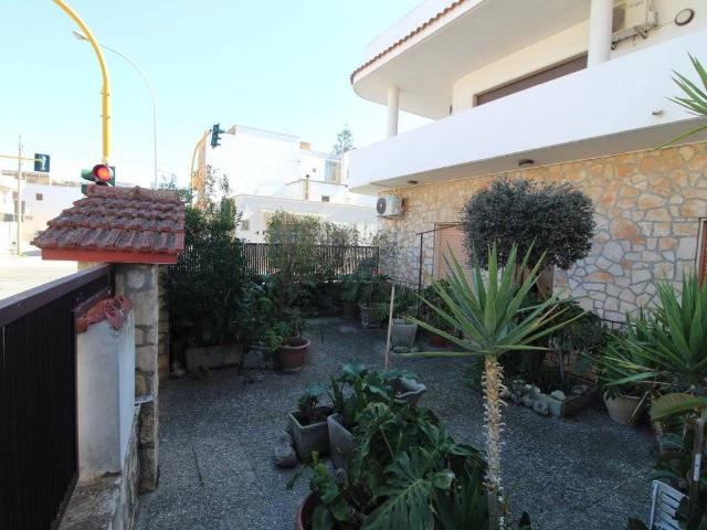 Villa Indipendente in vendita a Puglia, Taranto