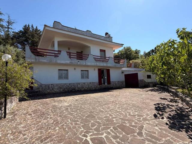 Villa Indipendente in vendita a Pin-Pen, Puglia