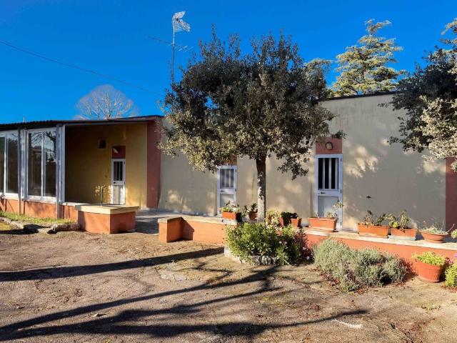 Villa Indipendente in vendita a Puglia, Bari